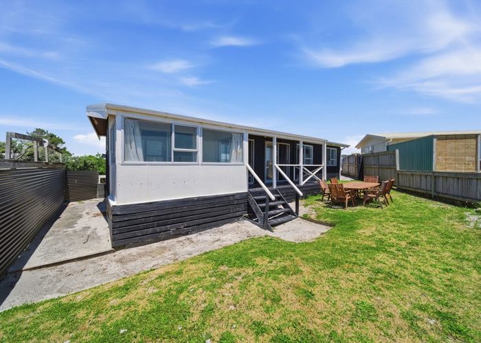  at 677 Pukehina Parade, Pukehina, Western Bay Of Plenty, Bay Of Plenty
