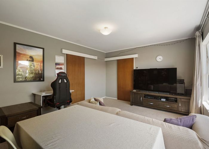  at 2/41 Northumberland Avenue, Belmont, Auckland