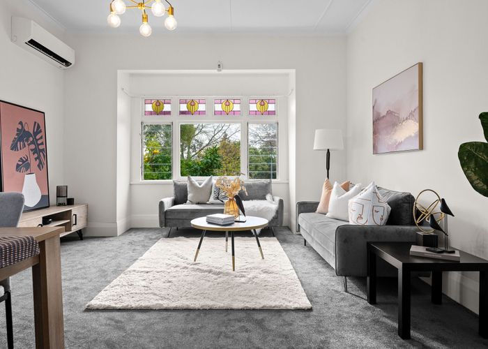  at 8 Pembroke Lane, Hamilton Lake, Hamilton, Waikato