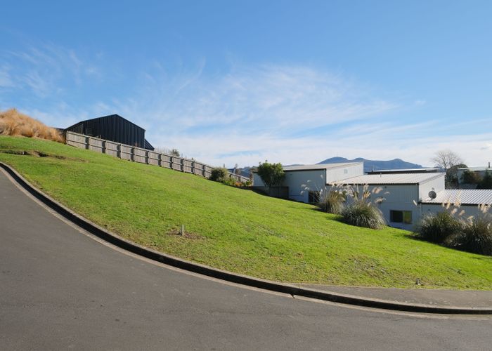  at 26 Clearwater Street, Broad Bay, Dunedin