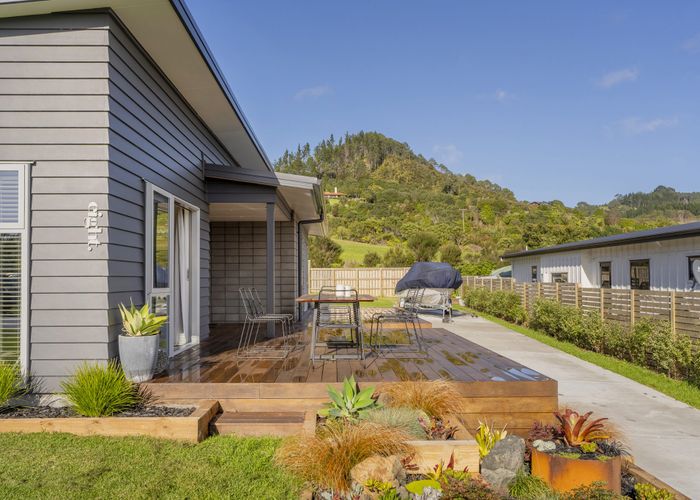  at 8 Fred Harsant Drive, Cooks Beach, Whitianga
