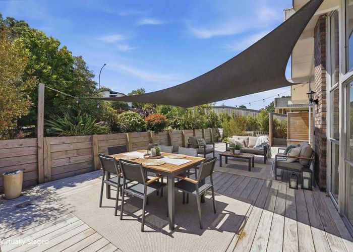  at 9 Bronte Place, Whalers Gate, New Plymouth, Taranaki