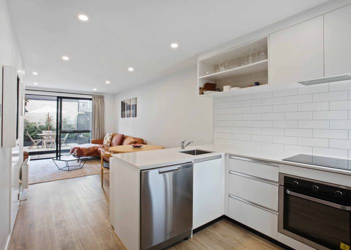  at 28 Ivy Nola Way, Henderson, Waitakere City, Auckland