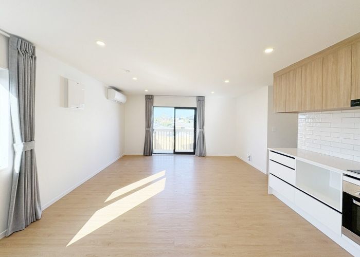  at 33B Harwood Road, Mount Wellington, Auckland City, Auckland