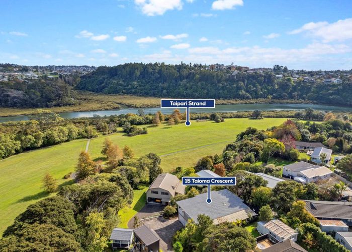  at 15 Taioma Crescent, Te Atatu Peninsula, Waitakere City, Auckland