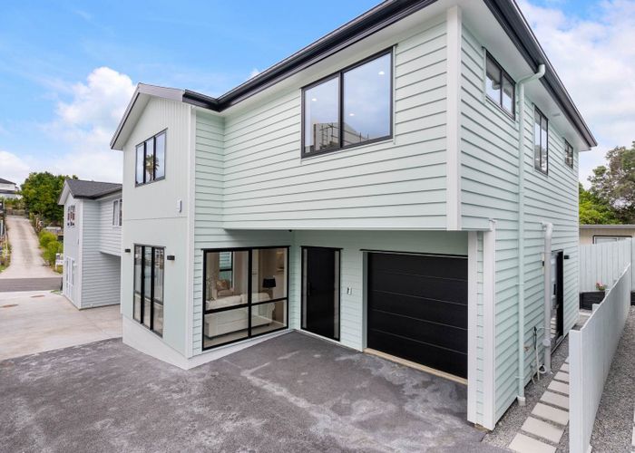  at 17B Kathleen Street, Totara Vale, North Shore City, Auckland