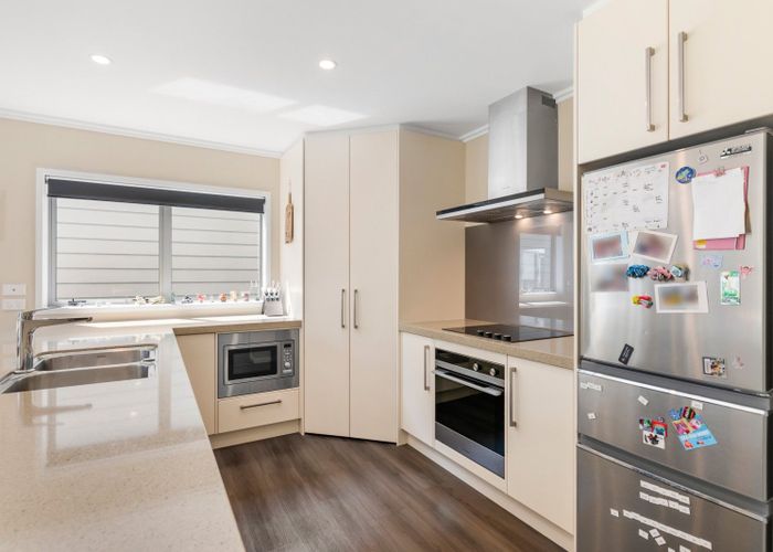  at 1 Chalfont Road, Silverstream, Upper Hutt, Wellington