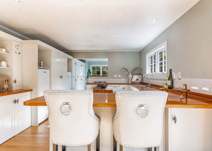  at 137 Brian Crescent, Stanmore Bay, Whangaparaoa