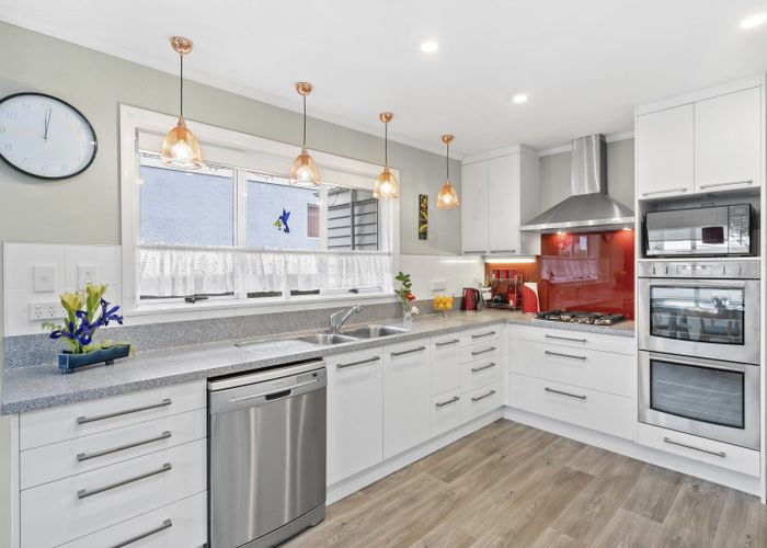  at 12 Saint Johns Terrace, Tawa, Wellington