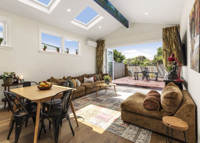  at 89 Ross Street, Lyall Bay, Wellington