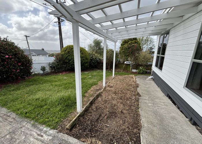  at 13a Verbena, Birkdale, North Shore City, Auckland