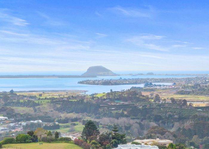  at 4 Dawn View Place, Tauranga