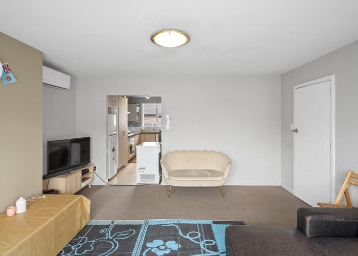  at 2/538 Gloucester Street, Linwood, Christchurch