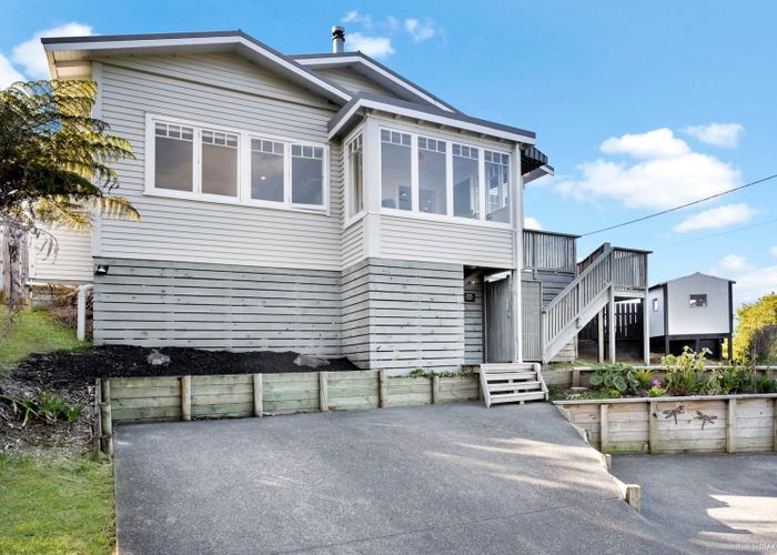  at 8 Matai Road, Stanmore Bay, Whangaparaoa