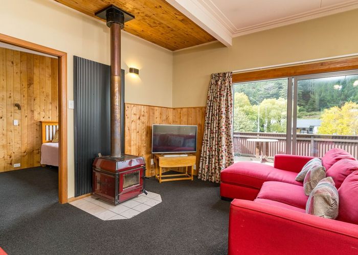  at 186B Kaikorai Valley Road, Bradford, Dunedin