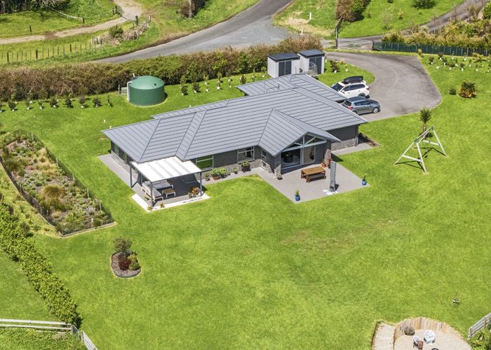  at 210 Maude Road, Inglewood, New Plymouth, Taranaki