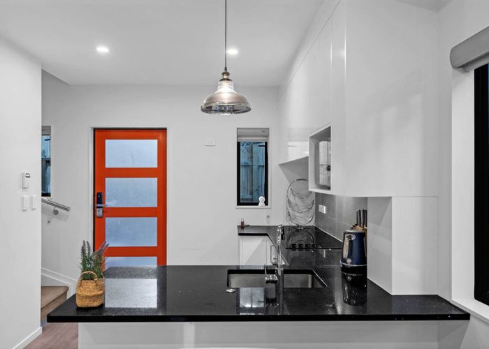  at 12/8 Arney Road, Ranui, Waitakere City, Auckland