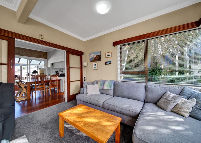  at 7 Price Street, Westown, New Plymouth