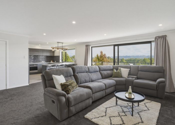  at 21 Braeside, Kinmont Park, Dunedin, Otago