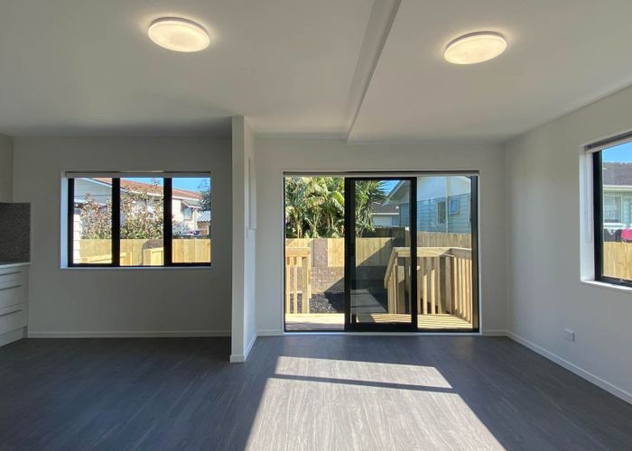  at B-1/10 John Walker Drive, Manurewa, Manukau City, Auckland