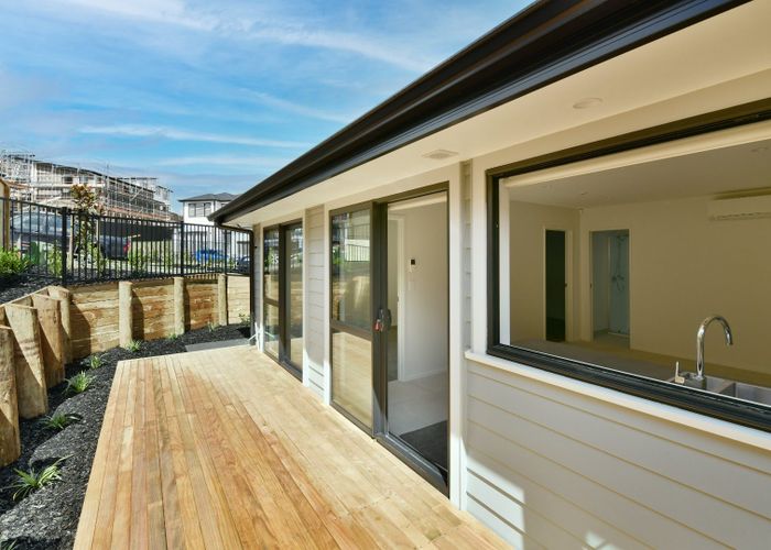  at 31 Maraeariki Avenue, Orewa, Orewa