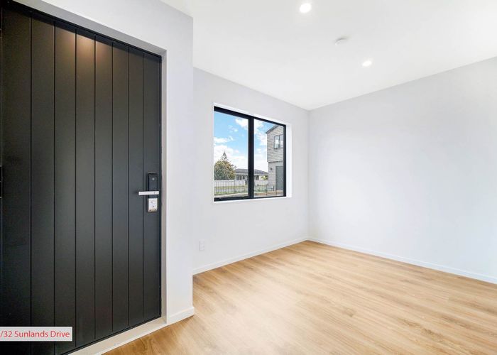  at 8/32 Sunlands Drive, Manurewa, Manukau City, Auckland