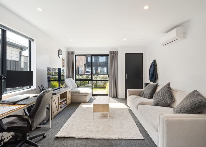  at 7 Piripiri Place, Broomfield, Christchurch