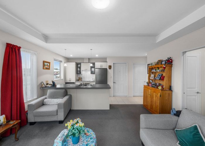  at 1/292 Halswell Road, Halswell, Christchurch City, Canterbury