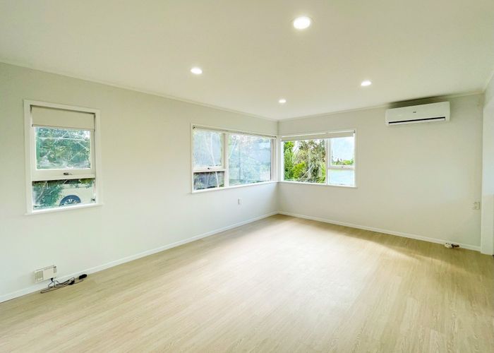  at 20A Madison Place, Forrest Hill, North Shore City, Auckland