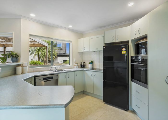  at 17C Drake Street, Howick, Auckland