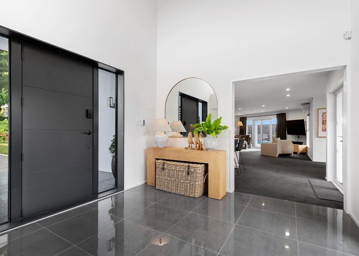  at 52 Regent'S Park Drive, CASEBROOK, CHRISTCHURCH