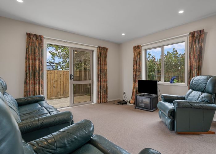  at 4A Mana Avenue, Titahi Bay, Porirua, Wellington