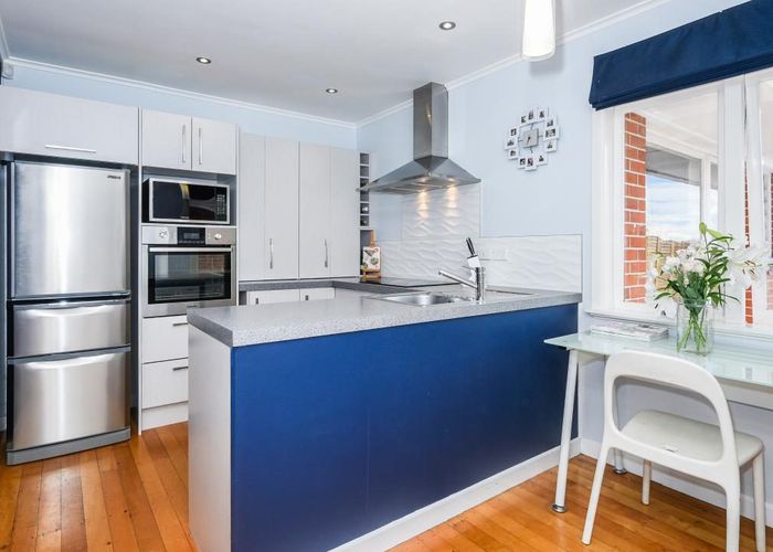  at 2/16 Whytehead Crescent, Saint Heliers, Auckland City, Auckland