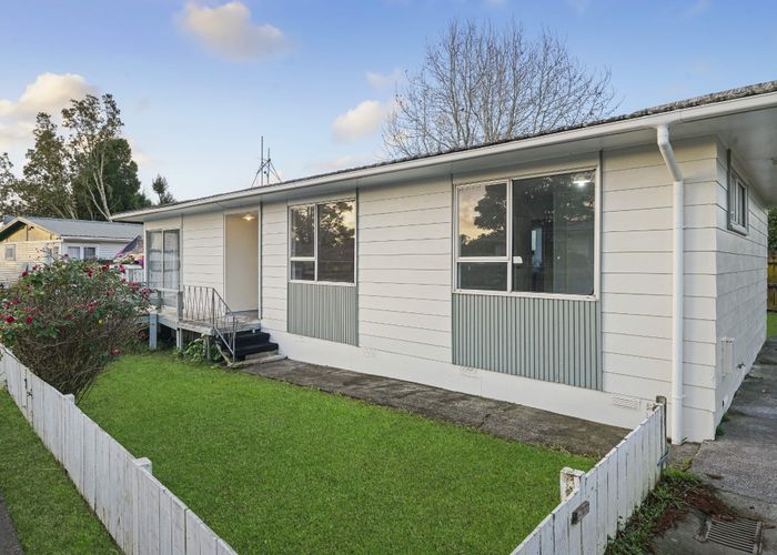  at 1/58 Te Irirangi Drive, Clover Park, Manukau City, Auckland