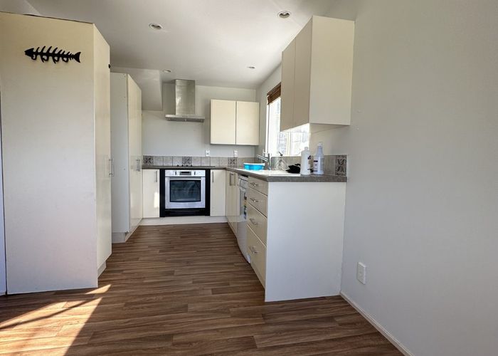  at 34B Mountbatten Avenue, Hillcrest, North Shore City, Auckland