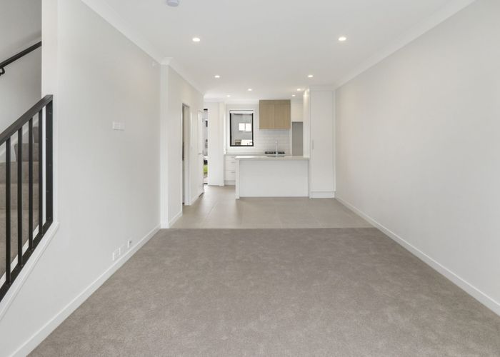  at 14 Nuku Place, Manurewa, Manukau City, Auckland
