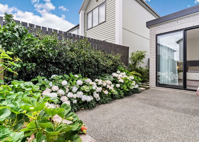  at 6 Aveline Place, Glen Innes, Auckland City, Auckland