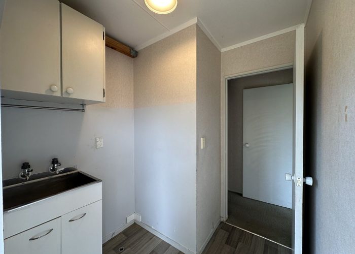  at Welcome Bay, Tauranga, Bay Of Plenty