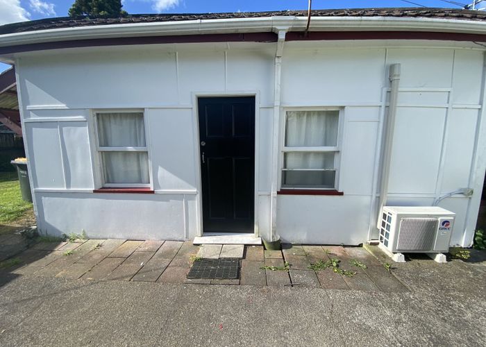  at (studio)/14 Lincoln Road, Henderson, Waitakere City, Auckland