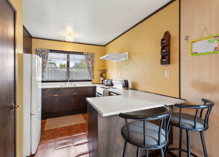  at 2/1 Lorelei Place, Papakura, Papakura, Auckland