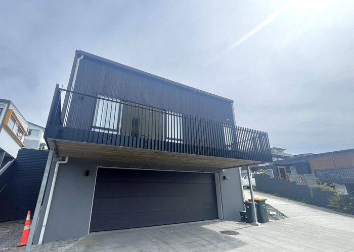 at 56a Knights Road, Rothesay Bay, North Shore City, Auckland