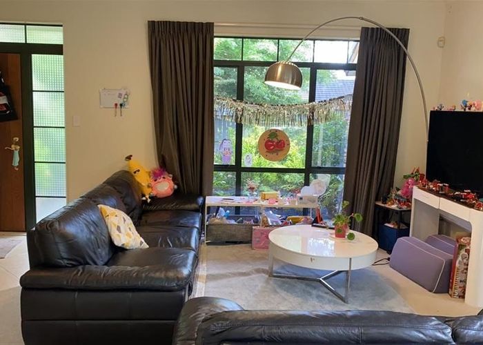  at 34 Villanova Place, Albany, Auckland