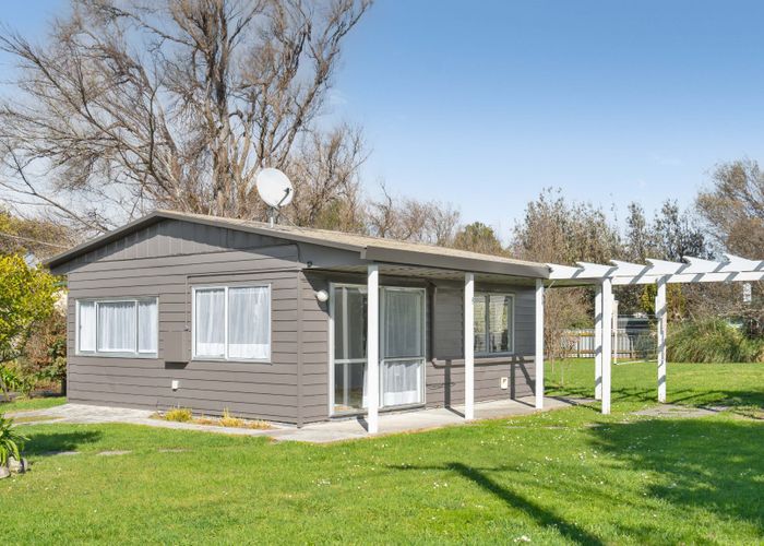  at 106 Brandon Street, Featherston