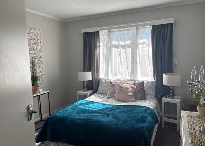  at 4a Park Terrace, Hamilton City Central, Hamilton, Waikato