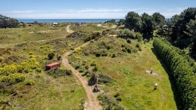  at 18 Henham Lane, Waikawa Beach