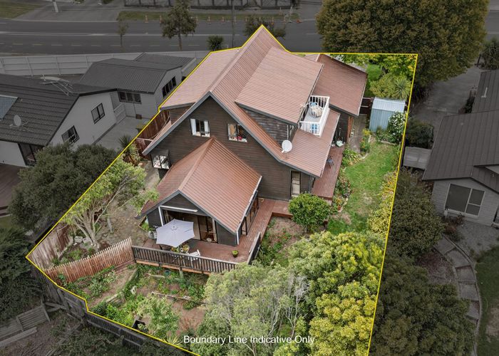  at 302 Lake Terrace Road, Shirley, Christchurch City, Canterbury