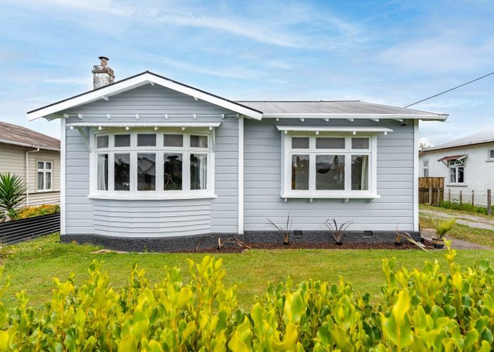  at 20 Wyndham Street, Carterton