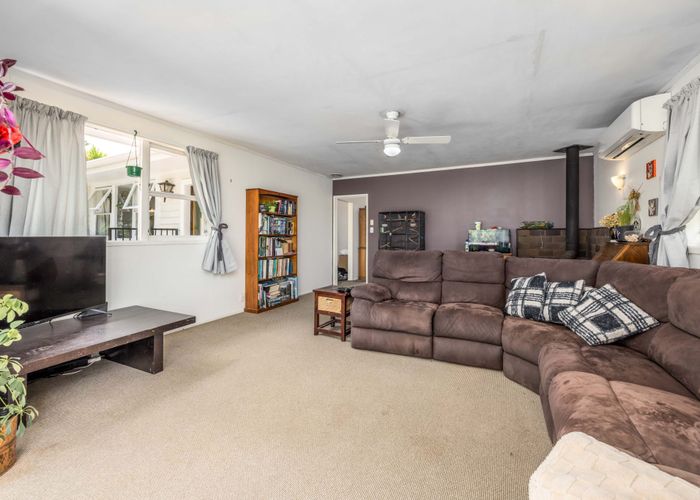  at 546 Whangaparaoa Road, Stanmore Bay, Whangaparaoa