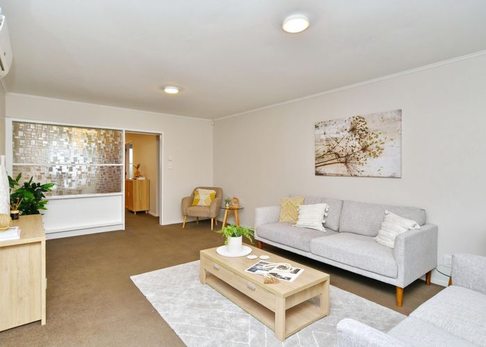  at 2/25 Sherborne Street, St Albans, Christchurch