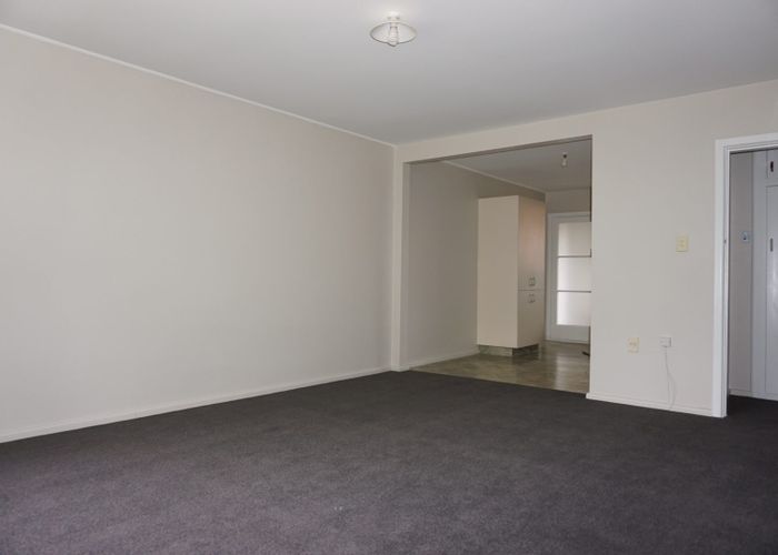  at 2/46 Division Street, Riccarton, Christchurch City, Canterbury
